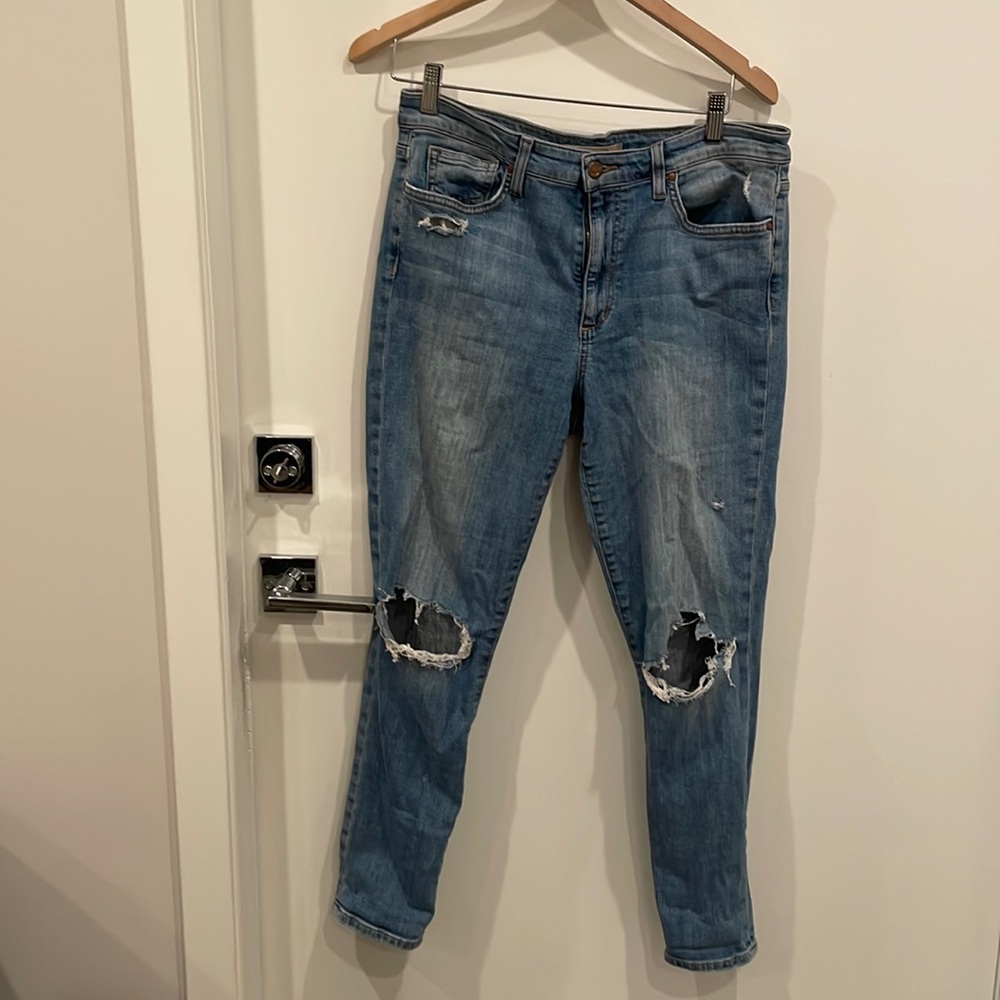 Joe’s ripped jeans size 31